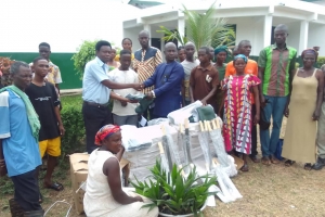 THE DEPARTMENT OF AGRIC IN ACDA SHARED PALM OIL TREES TO FARMERS ON 22ND SEPTEMBER, 2023.